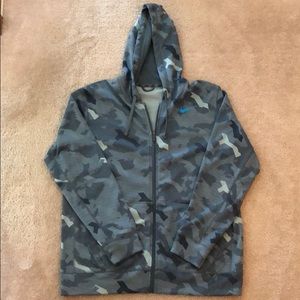 Nike Therma-Fit Full-Zip hoodie